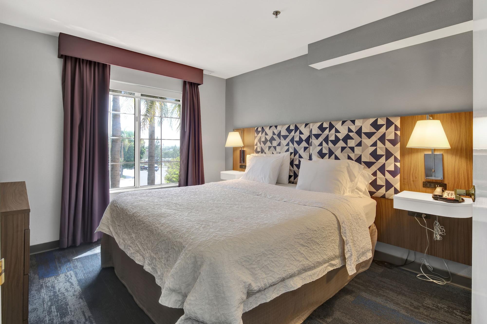 Express Inn Santa Ana Luaran gambar